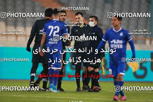 1549624, Tehran, , لیگ برتر فوتبال ایران، Persian Gulf Cup، Week 10، First Leg، Esteghlal 2 v 0 Aluminium Arak on 2021/01/04 at Azadi Stadium