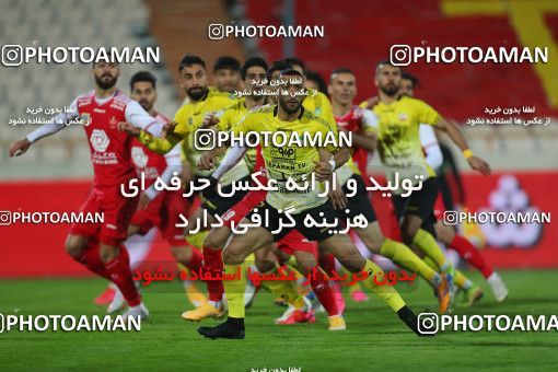 1553060, Tehran, Iran, لیگ برتر فوتبال ایران، Persian Gulf Cup، Week 7، First Leg، Persepolis 0 v 0 Sepahan on 2021/01/05 at Azadi Stadium