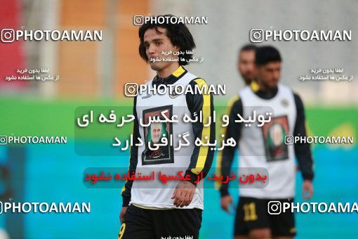 1550843, Tehran, Iran, لیگ برتر فوتبال ایران، Persian Gulf Cup، Week 7، First Leg، Persepolis 0 v 0 Sepahan on 2021/01/05 at Azadi Stadium