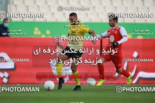 1550997, Tehran, Iran, لیگ برتر فوتبال ایران، Persian Gulf Cup، Week 7، First Leg، Persepolis 0 v 0 Sepahan on 2021/01/05 at Azadi Stadium
