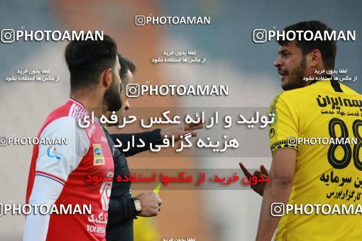 1550958, Tehran, Iran, لیگ برتر فوتبال ایران، Persian Gulf Cup، Week 7، First Leg، Persepolis 0 v 0 Sepahan on 2021/01/05 at Azadi Stadium