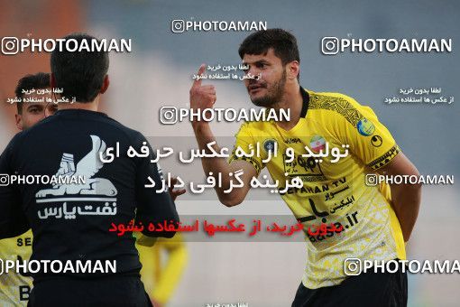 1550817, Tehran, Iran, لیگ برتر فوتبال ایران، Persian Gulf Cup، Week 7، First Leg، Persepolis 0 v 0 Sepahan on 2021/01/05 at Azadi Stadium