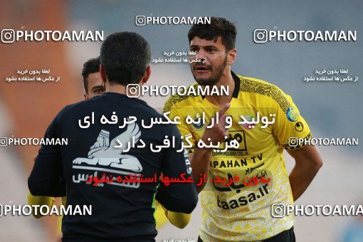 1550810, Tehran, Iran, لیگ برتر فوتبال ایران، Persian Gulf Cup، Week 7، First Leg، Persepolis 0 v 0 Sepahan on 2021/01/05 at Azadi Stadium