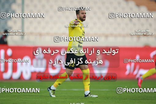 1550839, Tehran, Iran, لیگ برتر فوتبال ایران، Persian Gulf Cup، Week 7، First Leg، Persepolis 0 v 0 Sepahan on 2021/01/05 at Azadi Stadium