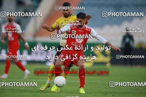 1550902, Tehran, Iran, لیگ برتر فوتبال ایران، Persian Gulf Cup، Week 7، First Leg، Persepolis 0 v 0 Sepahan on 2021/01/05 at Azadi Stadium