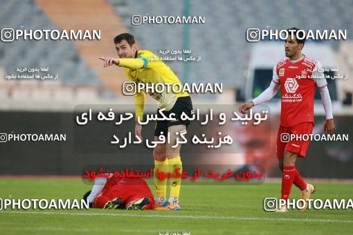 1550821, Tehran, Iran, لیگ برتر فوتبال ایران، Persian Gulf Cup، Week 7، First Leg، Persepolis 0 v 0 Sepahan on 2021/01/05 at Azadi Stadium