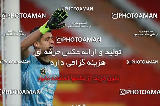 1551139, Tehran, Iran, لیگ برتر فوتبال ایران، Persian Gulf Cup، Week 7، First Leg، Persepolis 0 v 0 Sepahan on 2021/01/05 at Azadi Stadium
