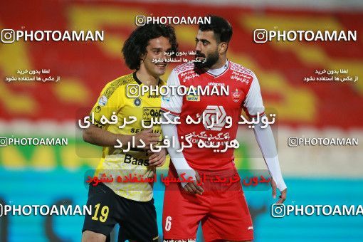 1551154, Tehran, Iran, لیگ برتر فوتبال ایران، Persian Gulf Cup، Week 7، First Leg، Persepolis 0 v 0 Sepahan on 2021/01/05 at Azadi Stadium