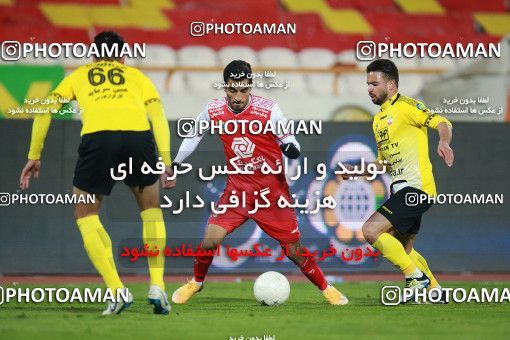 1551102, Tehran, Iran, لیگ برتر فوتبال ایران، Persian Gulf Cup، Week 7، First Leg، Persepolis 0 v 0 Sepahan on 2021/01/05 at Azadi Stadium
