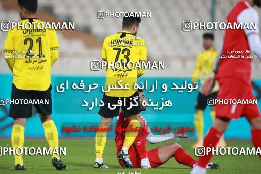 1551232, Tehran, Iran, لیگ برتر فوتبال ایران، Persian Gulf Cup، Week 7، First Leg، Persepolis 0 v 0 Sepahan on 2021/01/05 at Azadi Stadium