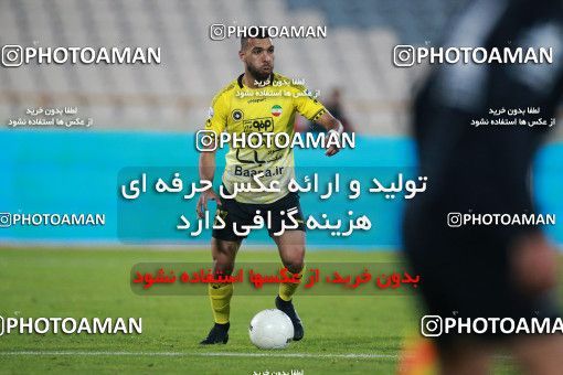 1551205, Tehran, Iran, لیگ برتر فوتبال ایران، Persian Gulf Cup، Week 7، First Leg، Persepolis 0 v 0 Sepahan on 2021/01/05 at Azadi Stadium