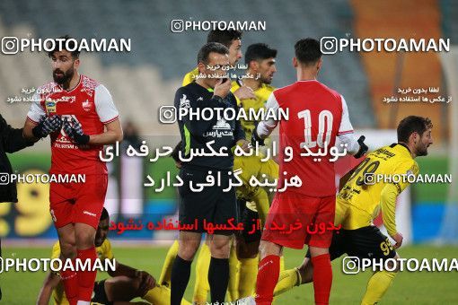1551258, Tehran, Iran, لیگ برتر فوتبال ایران، Persian Gulf Cup، Week 7، First Leg، Persepolis 0 v 0 Sepahan on 2021/01/05 at Azadi Stadium