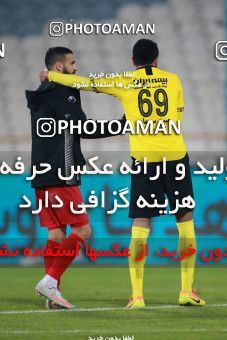1551306, Tehran, Iran, لیگ برتر فوتبال ایران، Persian Gulf Cup، Week 7، First Leg، Persepolis 0 v 0 Sepahan on 2021/01/05 at Azadi Stadium