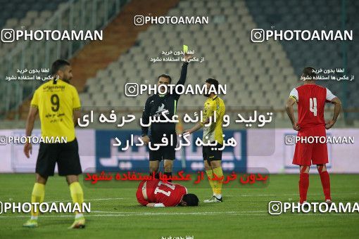 1708657, Tehran, Iran, لیگ برتر فوتبال ایران، Persian Gulf Cup، Week 7، First Leg، Persepolis 0 v 0 Sepahan on 2021/01/05 at Azadi Stadium