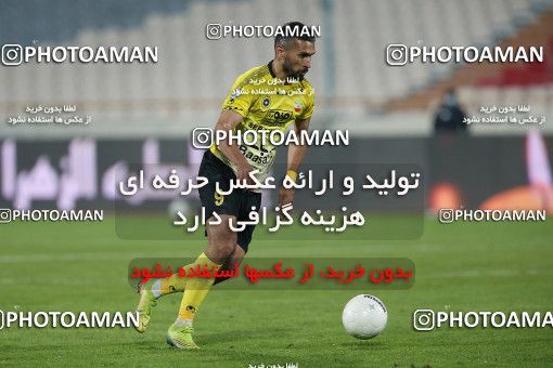 1708753, Tehran, Iran, لیگ برتر فوتبال ایران، Persian Gulf Cup، Week 7، First Leg، Persepolis 0 v 0 Sepahan on 2021/01/05 at Azadi Stadium