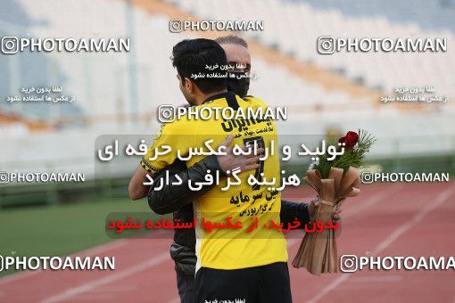 1708688, Tehran, Iran, لیگ برتر فوتبال ایران، Persian Gulf Cup، Week 7، First Leg، Persepolis 0 v 0 Sepahan on 2021/01/05 at Azadi Stadium