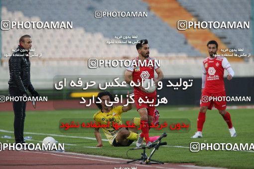 1708644, Tehran, Iran, لیگ برتر فوتبال ایران، Persian Gulf Cup، Week 7، First Leg، Persepolis 0 v 0 Sepahan on 2021/01/05 at Azadi Stadium