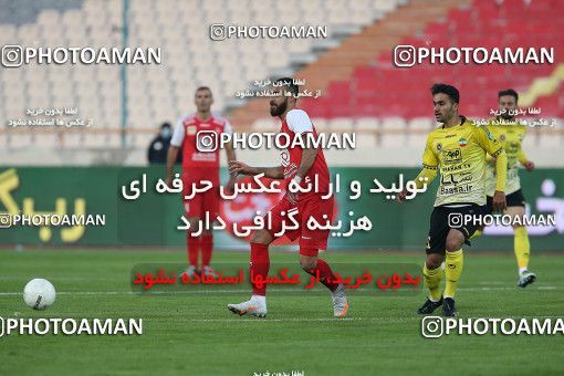 1708729, Tehran, Iran, لیگ برتر فوتبال ایران، Persian Gulf Cup، Week 7، First Leg، Persepolis 0 v 0 Sepahan on 2021/01/05 at Azadi Stadium