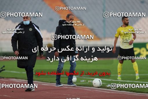 1553047, Tehran, Iran, لیگ برتر فوتبال ایران، Persian Gulf Cup، Week 7، First Leg، Persepolis 0 v 0 Sepahan on 2021/01/05 at Azadi Stadium