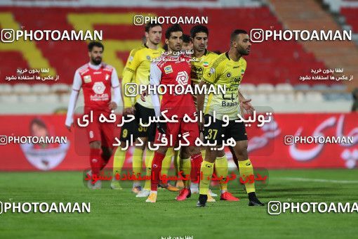 1553001, Tehran, Iran, لیگ برتر فوتبال ایران، Persian Gulf Cup، Week 7، First Leg، Persepolis 0 v 0 Sepahan on 2021/01/05 at Azadi Stadium