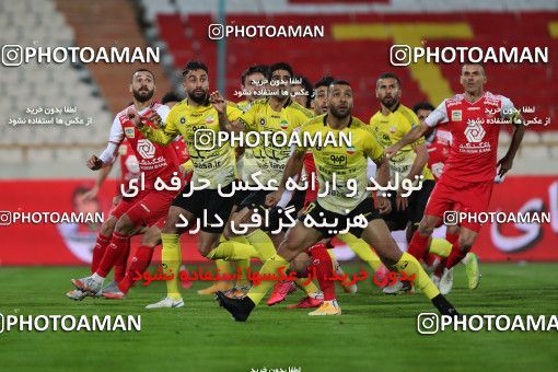 1552989, Tehran, Iran, لیگ برتر فوتبال ایران، Persian Gulf Cup، Week 7، First Leg، Persepolis 0 v 0 Sepahan on 2021/01/05 at Azadi Stadium