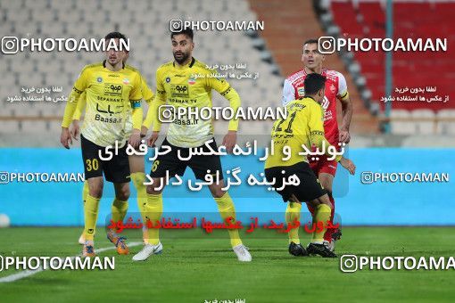 1553025, Tehran, Iran, لیگ برتر فوتبال ایران، Persian Gulf Cup، Week 7، First Leg، Persepolis 0 v 0 Sepahan on 2021/01/05 at Azadi Stadium