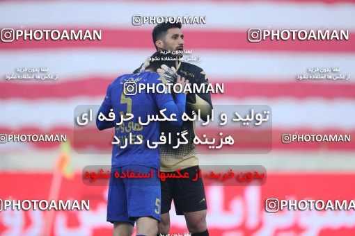 1554126, Tehran, Iran, لیگ برتر فوتبال ایران، Persian Gulf Cup، Week 8، First Leg، Esteghlal 2 v 2 Persepolis on 2021/01/11 at Azadi Stadium