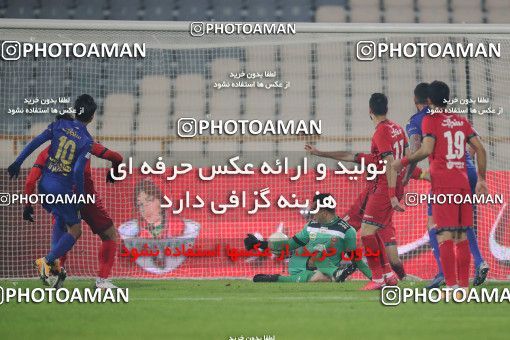1554516, Tehran, Iran, لیگ برتر فوتبال ایران، Persian Gulf Cup، Week 8، First Leg، Esteghlal 2 v 2 Persepolis on 2021/01/11 at Azadi Stadium