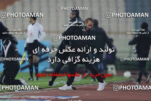 1553775, Tehran, Iran, لیگ برتر فوتبال ایران، Persian Gulf Cup، Week 8، First Leg، Esteghlal 2 v 2 Persepolis on 2021/01/11 at Azadi Stadium