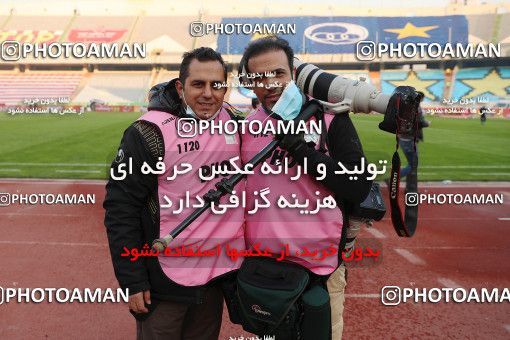 1553899, Tehran, Iran, لیگ برتر فوتبال ایران، Persian Gulf Cup، Week 8، First Leg، Esteghlal 2 v 2 Persepolis on 2021/01/11 at Azadi Stadium