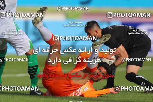 1556591, Tehran, Iran, لیگ برتر فوتبال ایران، Persian Gulf Cup، Week 11، First Leg، Saipa 2 v 1 Zob Ahan Esfahan on 2021/01/15 at Shahid Dastgerdi Stadium