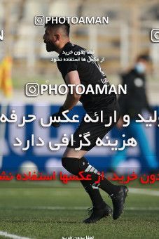 1555527, Tehran, Iran, لیگ برتر فوتبال ایران، Persian Gulf Cup، Week 11، First Leg، Saipa 2 v 1 Zob Ahan Esfahan on 2021/01/15 at Shahid Dastgerdi Stadium