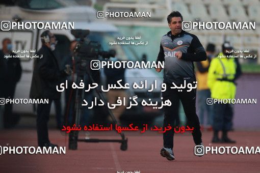 1555915, Tehran, Iran, لیگ برتر فوتبال ایران، Persian Gulf Cup، Week 11، First Leg، Saipa 2 v 1 Zob Ahan Esfahan on 2021/01/15 at Shahid Dastgerdi Stadium