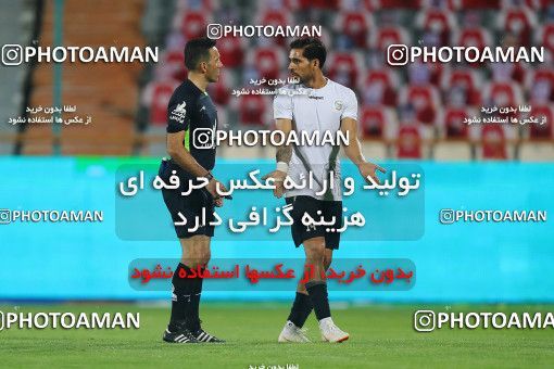 1730560, Tehran, Iran, Iran Football Pro League، Persian Gulf Cup، Week 23، Second Leg، Persepolis 1 v 0 Shahin Shahrdari Boushehr on 2020/07/04 at Azadi Stadium