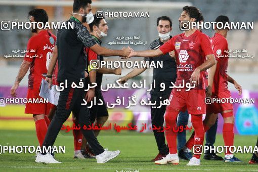 1558858, Tehran, Iran, Iran Football Pro League، Persian Gulf Cup، Week 23، Second Leg، Persepolis 1 v 0 Shahin Shahrdari Boushehr on 2020/07/04 at Azadi Stadium