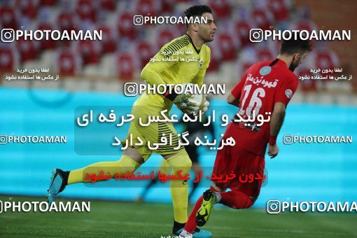 1559467, Tehran, Iran, Iran Football Pro League، Persian Gulf Cup، Week 23، Second Leg، Persepolis 1 v 0 Shahin Shahrdari Boushehr on 2020/07/04 at Azadi Stadium