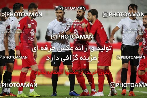 1559625, Tehran, Iran, Iran Football Pro League، Persian Gulf Cup، Week 23، Second Leg، Persepolis 1 v 0 Shahin Shahrdari Boushehr on 2020/07/04 at Azadi Stadium