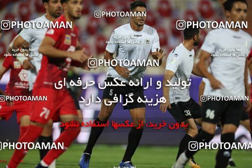 1559543, Tehran, Iran, Iran Football Pro League، Persian Gulf Cup، Week 23، Second Leg، Persepolis 1 v 0 Shahin Shahrdari Boushehr on 2020/07/04 at Azadi Stadium