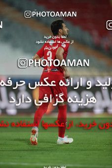1559232, Tehran, Iran, Iran Football Pro League، Persian Gulf Cup، Week 23، Second Leg، Persepolis 1 v 0 Shahin Shahrdari Boushehr on 2020/07/04 at Azadi Stadium