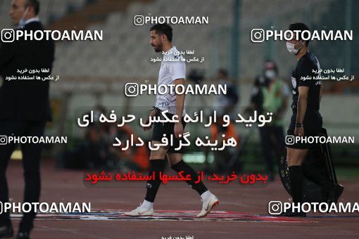 1559289, Tehran, Iran, Iran Football Pro League، Persian Gulf Cup، Week 23، Second Leg، Persepolis 1 v 0 Shahin Shahrdari Boushehr on 2020/07/04 at Azadi Stadium