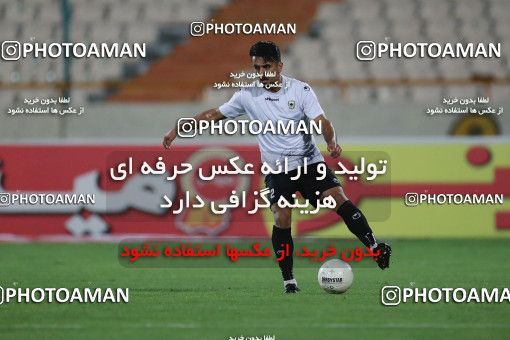 1559409, Tehran, Iran, Iran Football Pro League، Persian Gulf Cup، Week 23، Second Leg، Persepolis 1 v 0 Shahin Shahrdari Boushehr on 2020/07/04 at Azadi Stadium