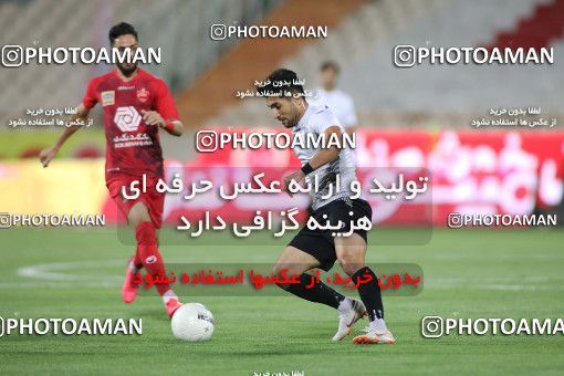 1730629, Tehran, Iran, Iran Football Pro League، Persian Gulf Cup، Week 23، Second Leg، Persepolis 1 v 0 Shahin Shahrdari Boushehr on 2020/07/04 at Azadi Stadium