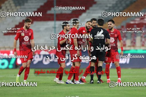 1730655, Tehran, Iran, Iran Football Pro League، Persian Gulf Cup، Week 23، Second Leg، Persepolis 1 v 0 Shahin Shahrdari Boushehr on 2020/07/04 at Azadi Stadium