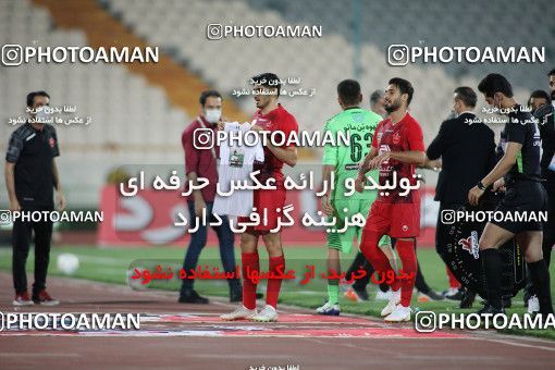 1730678, Tehran, Iran, Iran Football Pro League، Persian Gulf Cup، Week 23، Second Leg، Persepolis 1 v 0 Shahin Shahrdari Boushehr on 2020/07/04 at Azadi Stadium