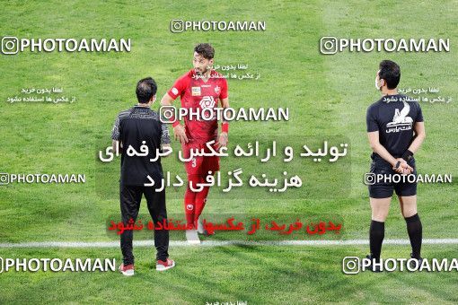 1743440, Tehran, Iran, Iran Football Pro League، Persian Gulf Cup، Week 23، Second Leg، Persepolis 1 v 0 Shahin Shahrdari Boushehr on 2020/07/04 at Azadi Stadium