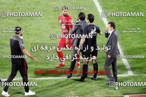 1743559, Tehran, Iran, Iran Football Pro League، Persian Gulf Cup، Week 23، Second Leg، Persepolis 1 v 0 Shahin Shahrdari Boushehr on 2020/07/04 at Azadi Stadium