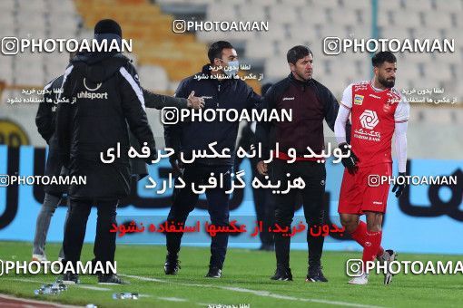 1561594, Tehran, Iran, لیگ برتر فوتبال ایران، Persian Gulf Cup، Week 11، First Leg، Persepolis 2 v 1 Foulad Khouzestan on 2021/01/18 at Azadi Stadium