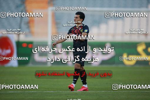 1560044, Tehran, Iran, لیگ برتر فوتبال ایران، Persian Gulf Cup، Week 11، First Leg، Persepolis 2 v 1 Foulad Khouzestan on 2021/01/18 at Azadi Stadium