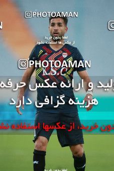1560017, Tehran, Iran, لیگ برتر فوتبال ایران، Persian Gulf Cup، Week 11، First Leg، Persepolis 2 v 1 Foulad Khouzestan on 2021/01/18 at Azadi Stadium