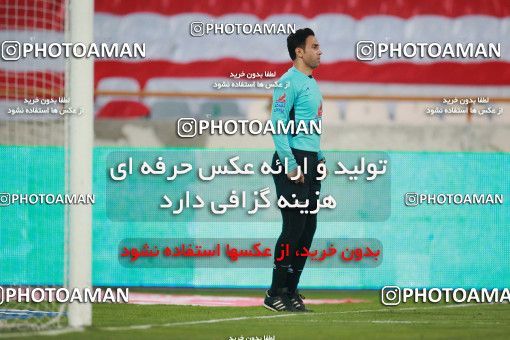 1560060, Tehran, Iran, لیگ برتر فوتبال ایران، Persian Gulf Cup، Week 11، First Leg، Persepolis 2 v 1 Foulad Khouzestan on 2021/01/18 at Azadi Stadium